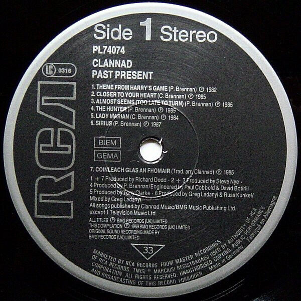 Clannad ‎- Pastpresent Vinyl LP EU